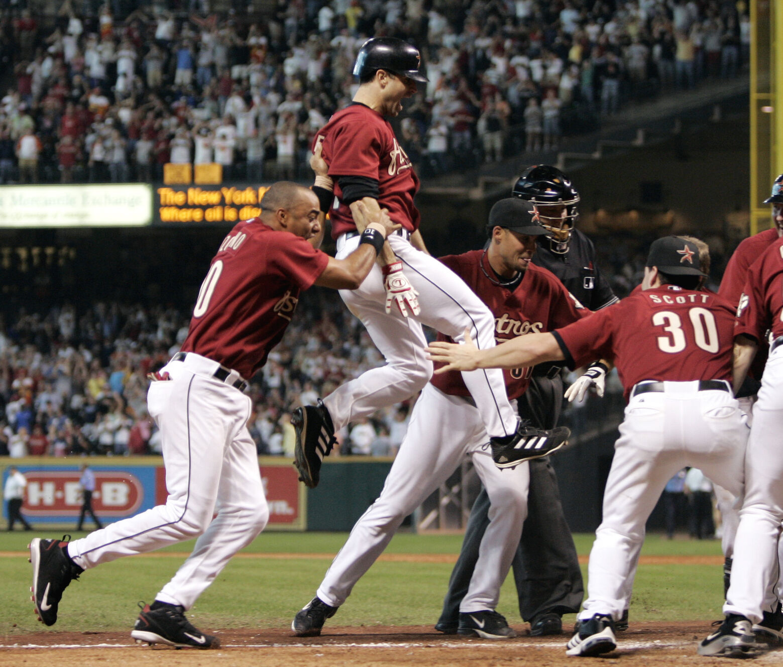 2005: Chris Burke hits home run in 18th inning to lift Houston in NLDS